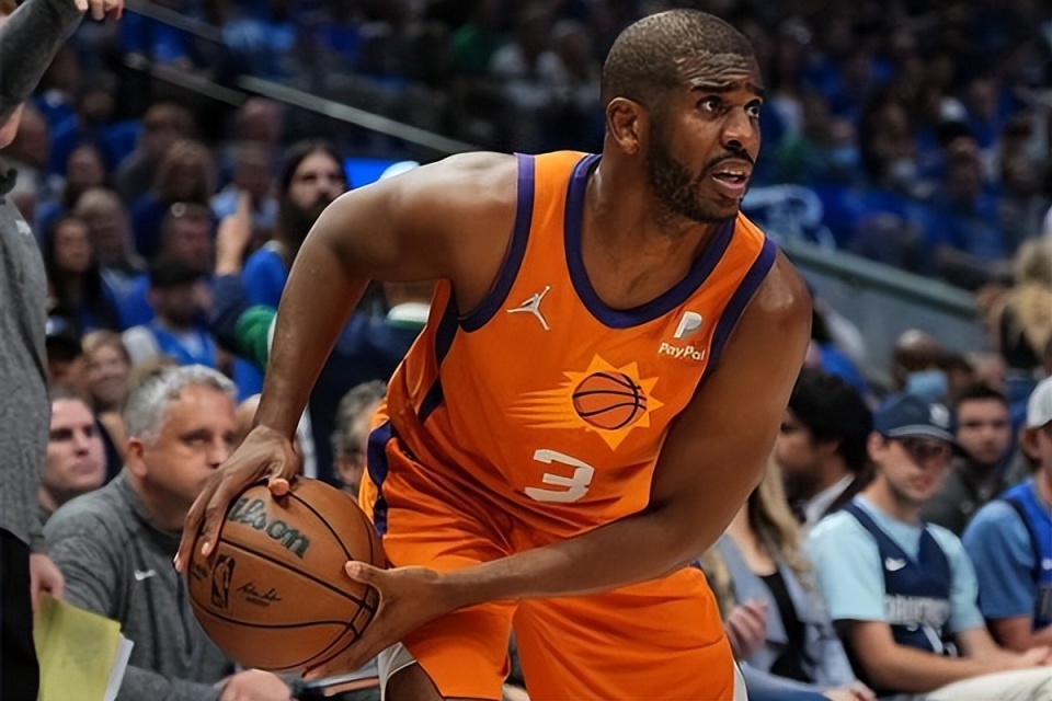 包含NBA季后赛加时末段走向成谜；阿森纳门线救险；压力陡增；控场能力受关注的词条